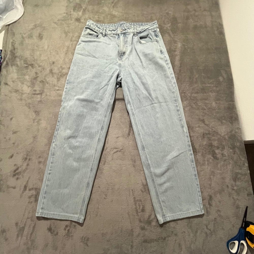 SHEIN Straight Leg Jeans Womens Size 8/10 Light Wash High Waisted Denim